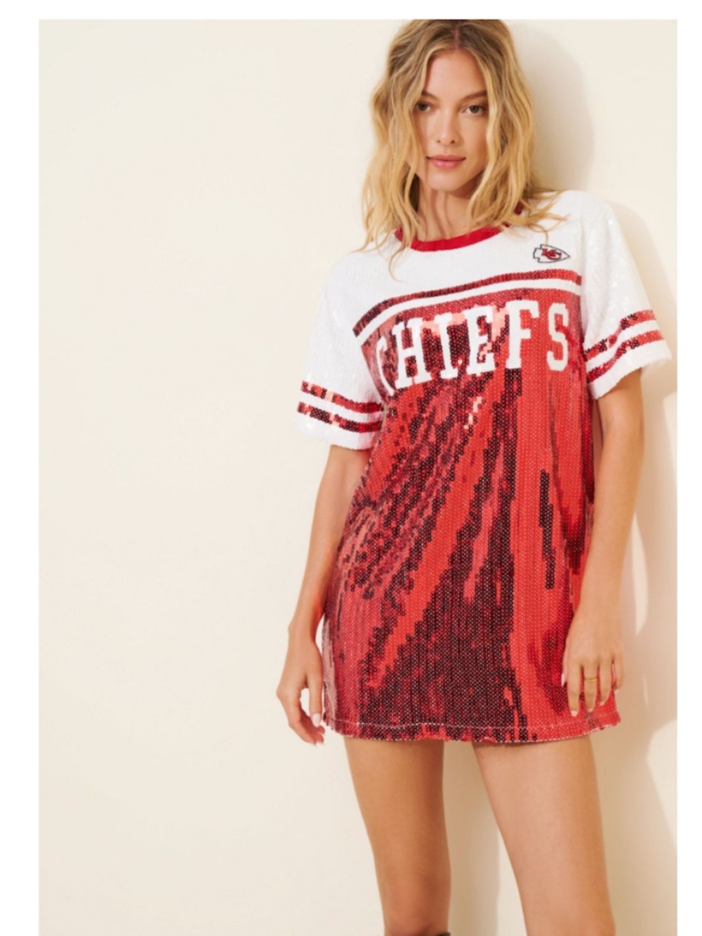 THE WILD COLLECTIVE KANSAS CITY CHIEFS SEQUINED MINI DRESS